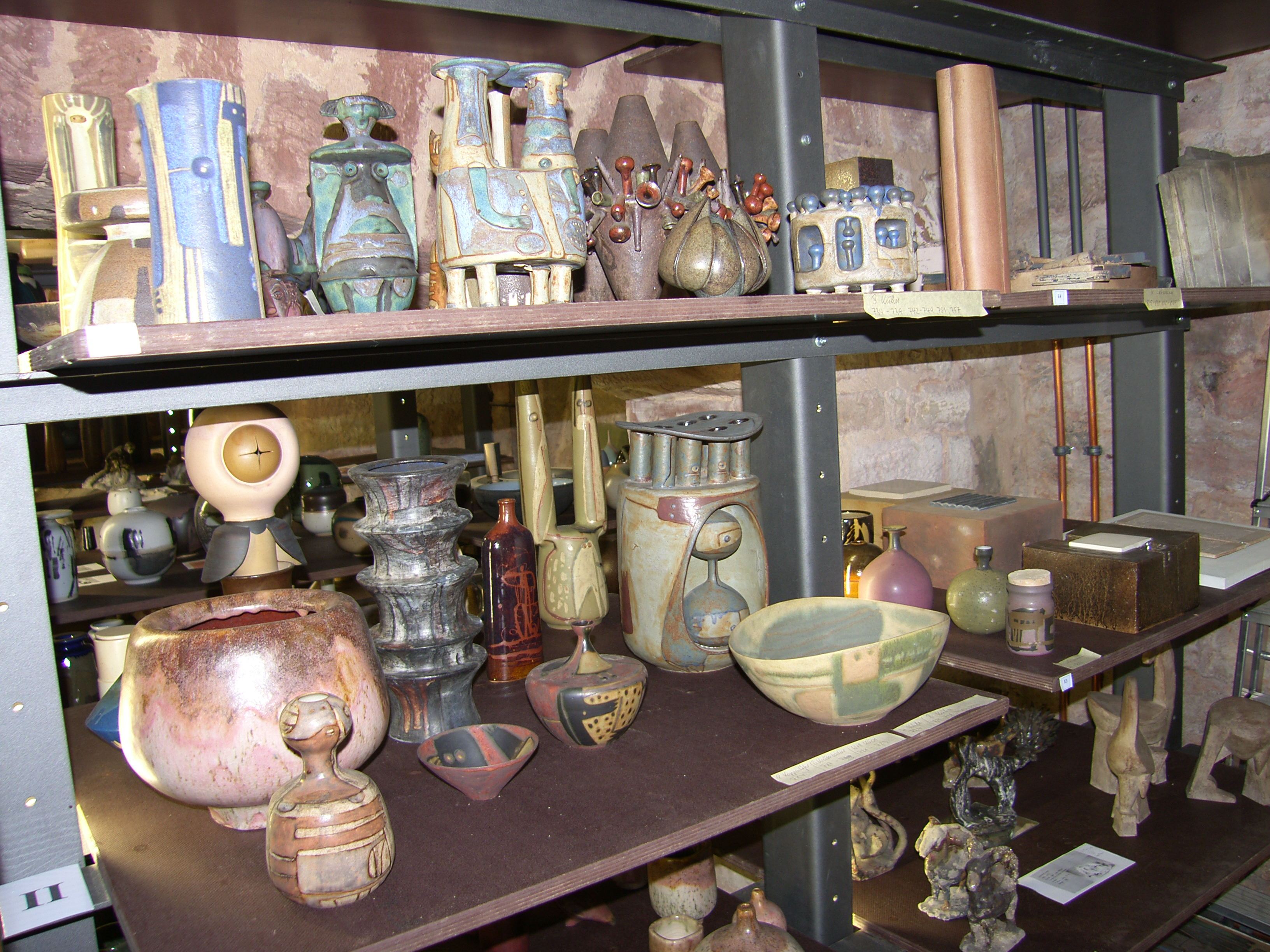 Eine Sammlung zeitgenössischer Keramik ist in der Villa Ludwigshöhe zu sehen. Foto: pfalz-express.de/Ahme