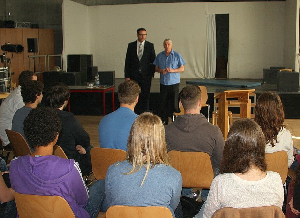 IGS Kandel Diskussion Schweitzer