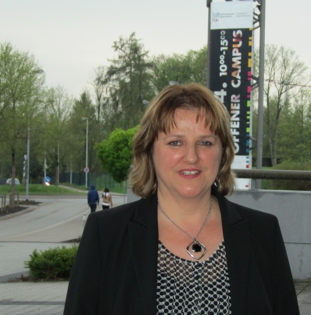 Silvia Leuze