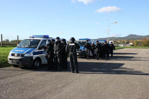 Beamte der Bundespolizei Bad Bergzabern. Foto: pfalz-express.de