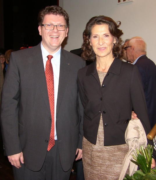 Bernd-JUng-Antonia-Rados/Palz-Express/Ahme