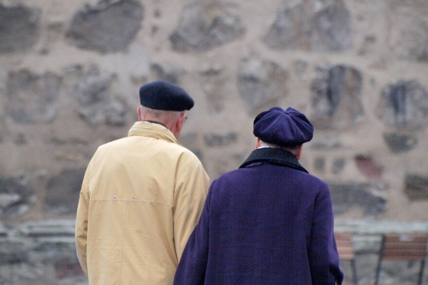 Senioren sind häufig Ziel von betrügerischen Diebesbanden. Symbolbild: dts Nachrichtenagentur