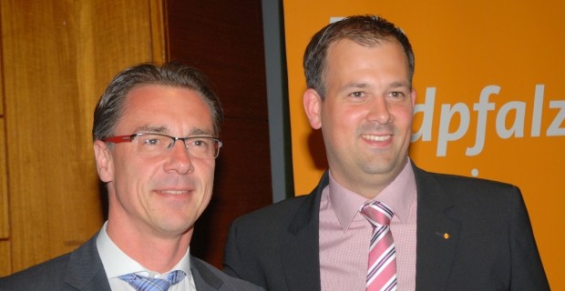 Martin Brandl (rechts), B-Kandidat Christoph Buttweiler. Foto: pfalz-express/Licht