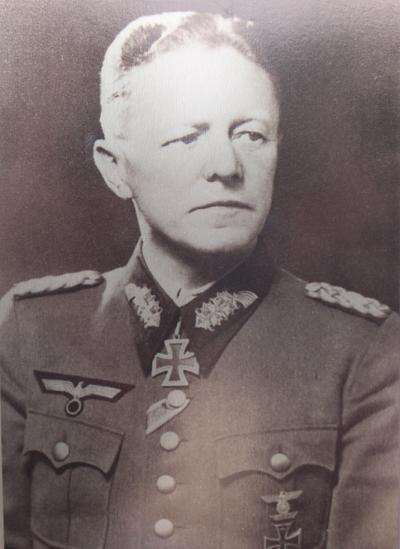 general-<b>hans-graf</b>-von-sponeck - General-Hans-Graf-von-Sponeck