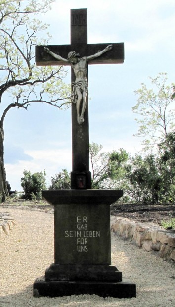trauer-Kreuz-Friedhof-Pfalz-Express/Ahme