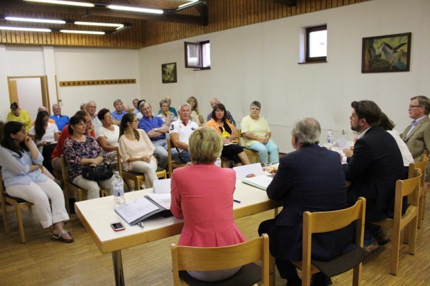 Diskussion Sterbehilfe Thomas Hitschler Wörth