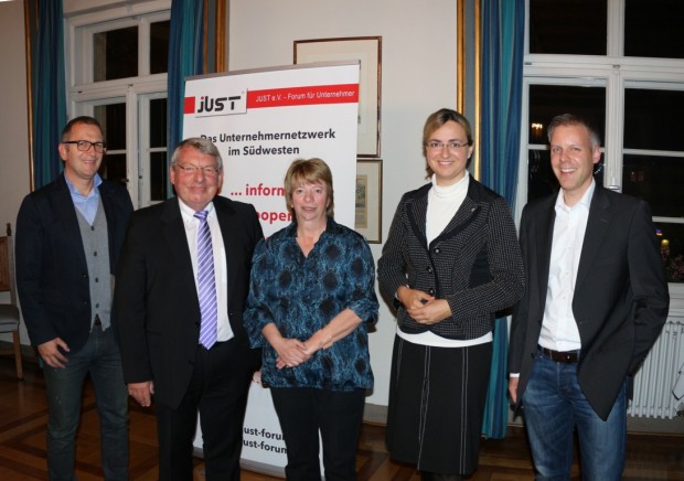 JUST-Vorstand: Volker Messerschmitt, Hans-Joachim Kreisel, Silke Nissen, Kerstin Krafczyk, Björn Schall (v.l.n.r.). Foto: red