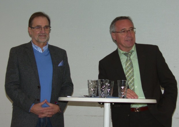 Wolfgang Schwarz und Kern beim Bürgergespräch im Januar 2015 in Edesheim. Foto: Pfalz-Express/Ahme