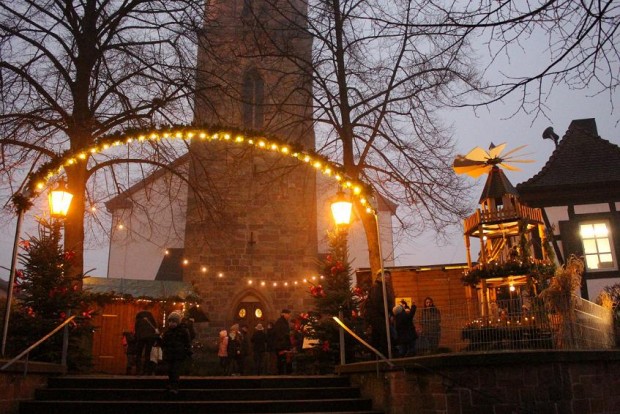 Der romantische Anneresl-Markt zieht jedes Jahr viele Besucher an.  Fotos: pfalz-express.de/Licht 