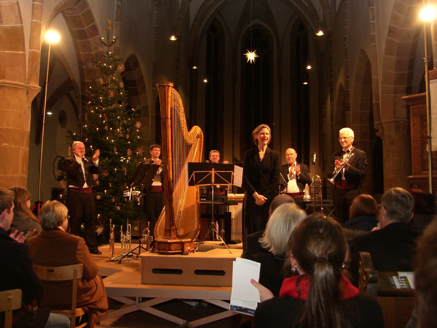 Ein wunderbares Konzert- das 19. übrigens in der Stiftskirche- fand am zweiten Weihnachtsfeiertag statt. Foto: Pfalz-Express/Ahme