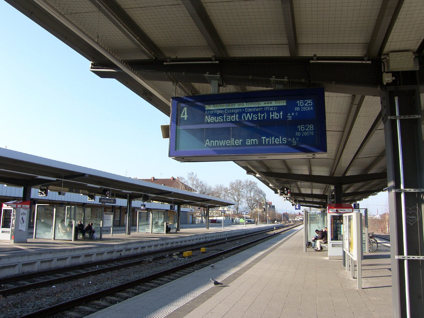 Landauer Bahnhof. Archivbild: Pfalz-Express/Ahme