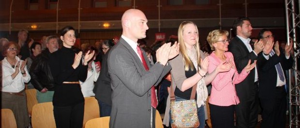 Beifall auch vom Wörther SPD-Bürgermeisterkandidaten, Dr. Dennis Nitsche. 
