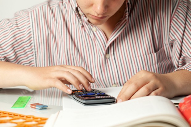 Vor dem Studium sollte man gründlich - und günstig - abgesichert sein. © istock.com/Gianluca Fabrizio