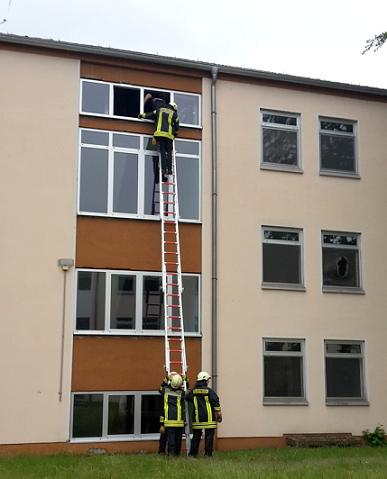 Feuerwehr Übung Südpfalz-Kaserne Germersheim 3