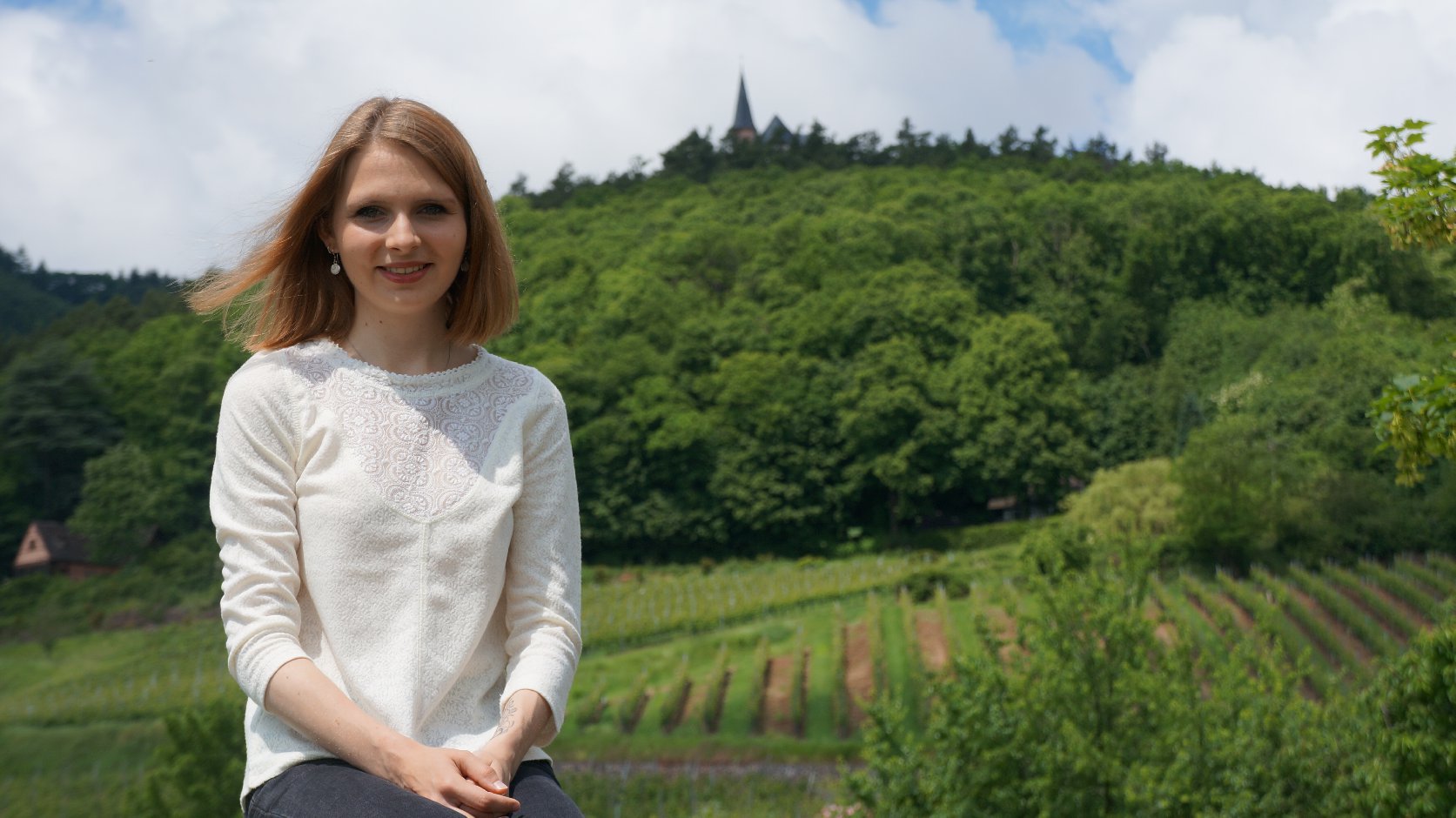 Die erste Weinprinzessin aus Burrweiler: Ann-Kathrin Schlinzing. Foto: Lambert
