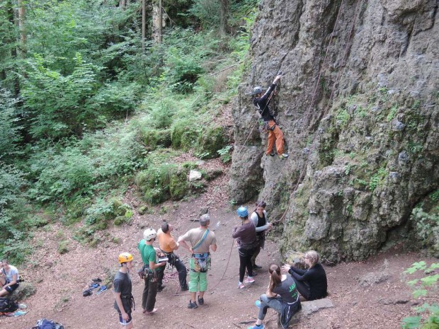 Einer machts vor - die andern sehen zu. Foto: red