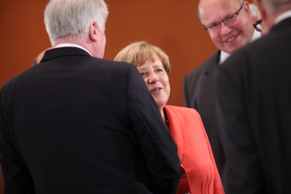 Horst Seehofer, Angela Merkel und Peter Altmaier. Foto: über dts Nachrichtenagentur