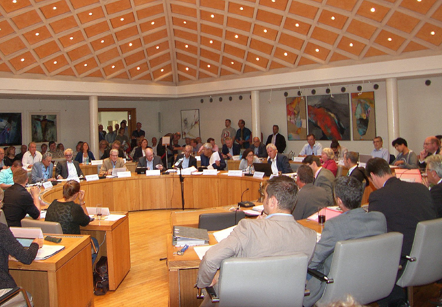 Gut besuchte Stadtratssitzung: Auch die Bürger wollen ein Wörtchen mitreden können. Foto: Pfalz-Express/Ahme