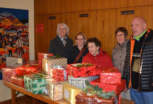 V.li.: Dr. Anette Georgens, Tanja Koch, Margret Däuwel, Iris Bockow und Volker Schwerdtfeger.