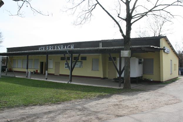 Clubhaus SVE Sportverein Erlenbach. Fotos: Wüst