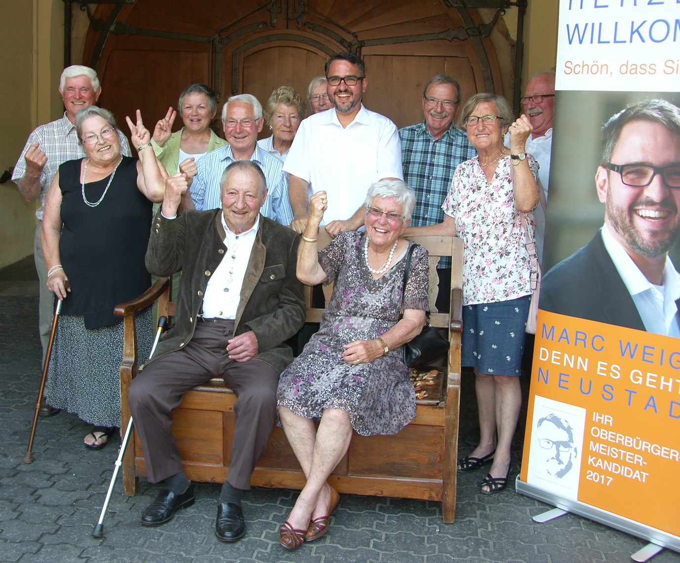 Unterstützung gibt es auch von den FWG-Senioren. Foto: Pfalz-Express/Ahme
