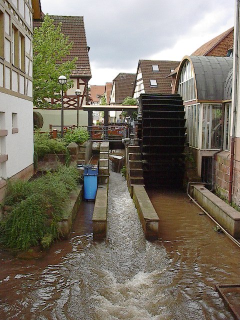 Wasser ist ein wunderbar belebendes Element im Stadtzentrum. Foto: Pfalz-Express/Ahme