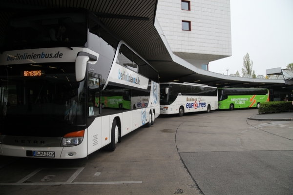 Fernbusse von Berlinlinienbus, Eurolines, MeinFernbus/Flixbus. Foto: über dts Nachrichtenagentur