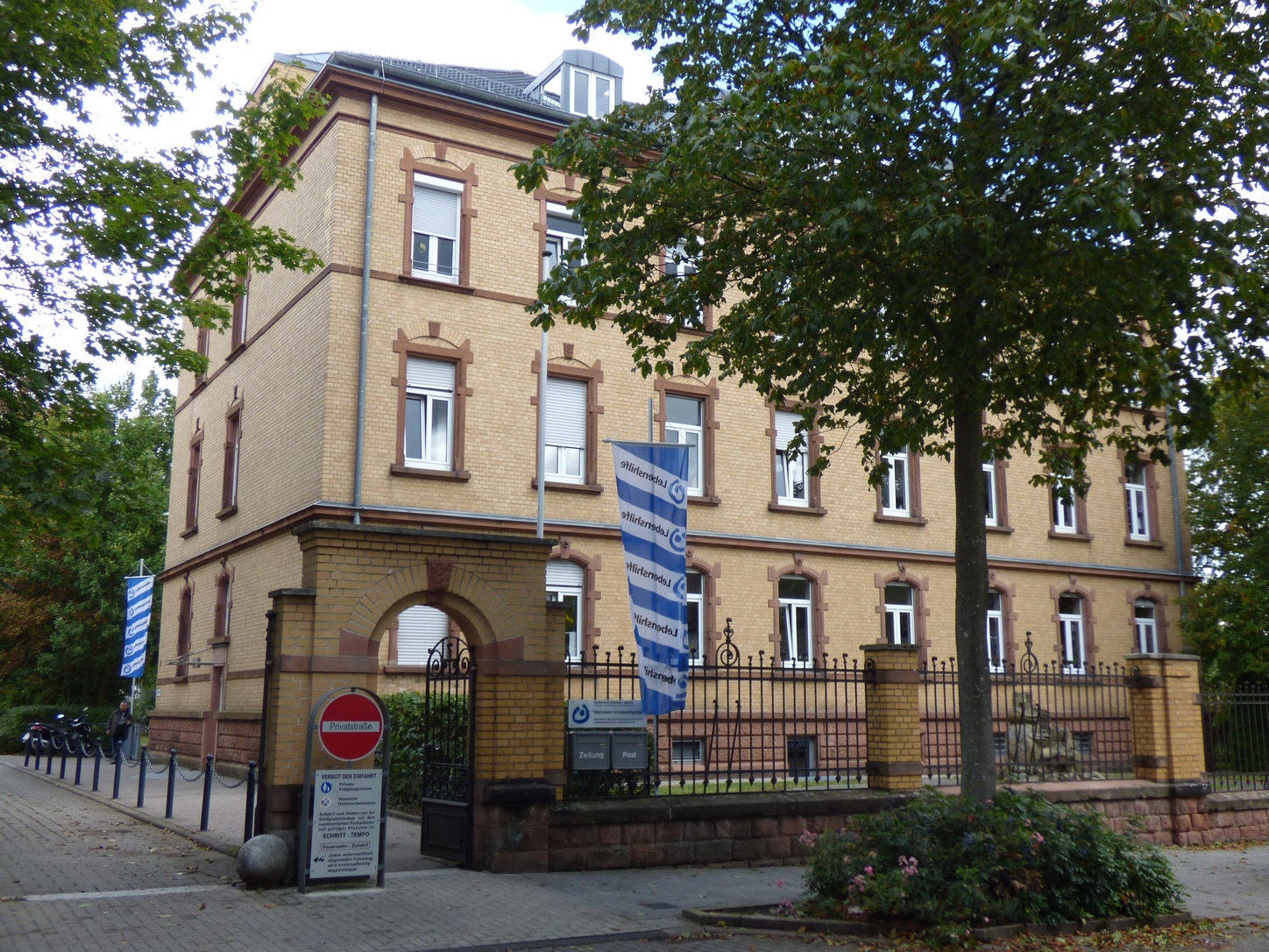 Das Wohnheim der Lebenshilfe in der Lazarettstraße. Foto: Pfalz-Express/Ahme