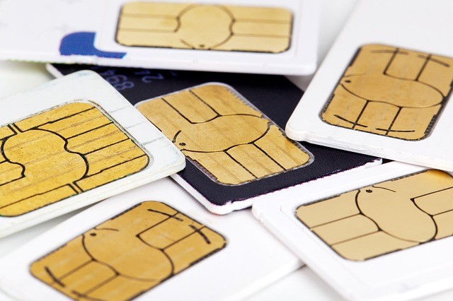 Prepaid-Karten für Smartphones erfreuen sich großer Beliebtheit - doch die rechtlichen Rahmenbedingungen haben sich etwas verändert. Foto: : © PublicDomainPictures (CC0-Lizenz) / pixabay.com 