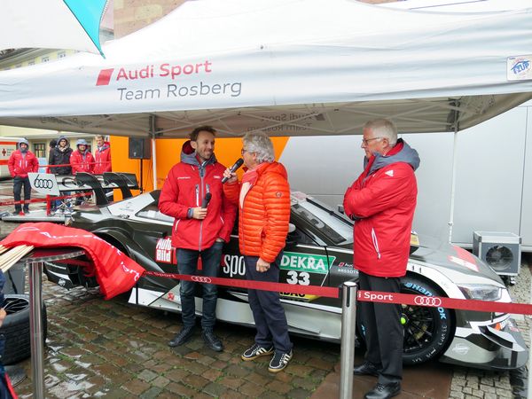 Norbert Schied im Interview mit DTM-Champion René Rast und Teamchef Arno Zensen. Foto: stadt-nw