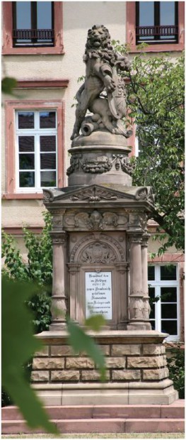 Kriegerdenkmal in Germersheim. 