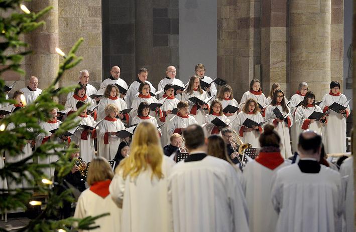 Die Chöre der Dommusik gestalteten die Weihnachtsgottesdienste im Dom zu Speyer mit. Foto: Klaus Landry