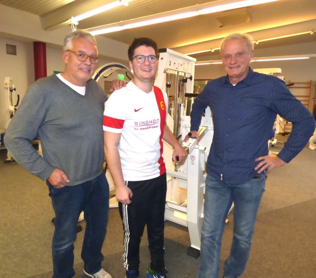 Johannes Eisinger, Fabian Pozywio und Hans-Peter Briegel im Rehazentrum Herxheim. Foto: Pfalz-Express/Ahme