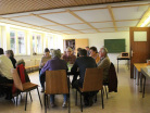 Mittags-gemeinsam-prot-Gemeindezentrum-Kande