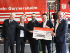 Einweihung-neues-Feuerwehrhaus-Germersheim-Scheck-Sparkasse-