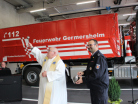 Einweihung-neues-Feuerwehrhaus-Germersheim-Weihwasser-Dekan-
