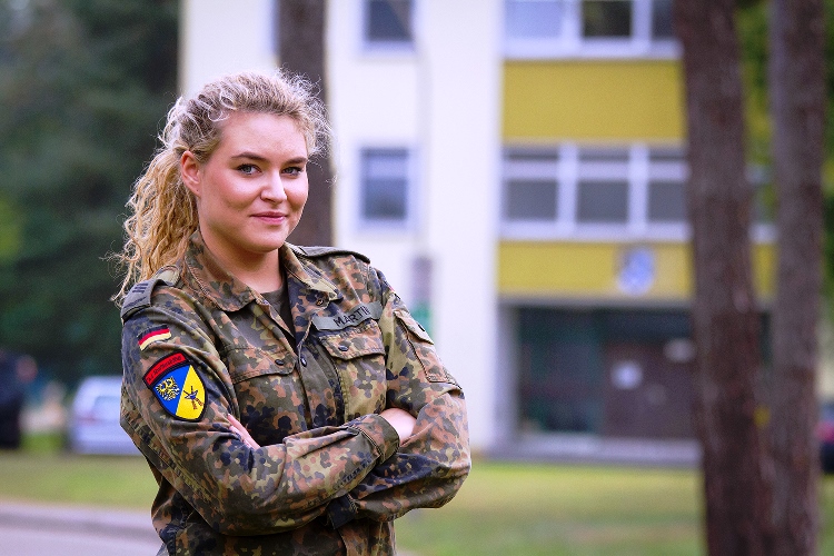 Frauen bei der Bundeswehr: Alexandra Martin - im Herzen der Kompanie Pfalz....