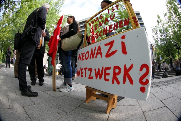 Proteste beim NSU-Prozess vor dem Strafjustizzentrum München