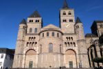 Vorderfront Dom Trier