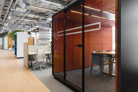 Große Akustikkabine hushMeet.L für das Büro
